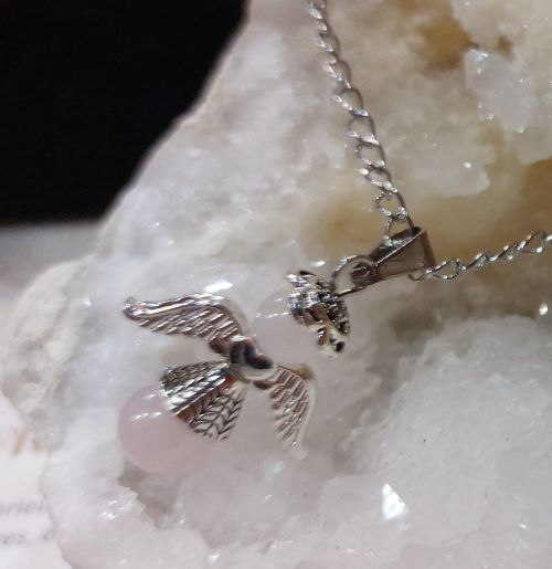 collier ange quartz rose