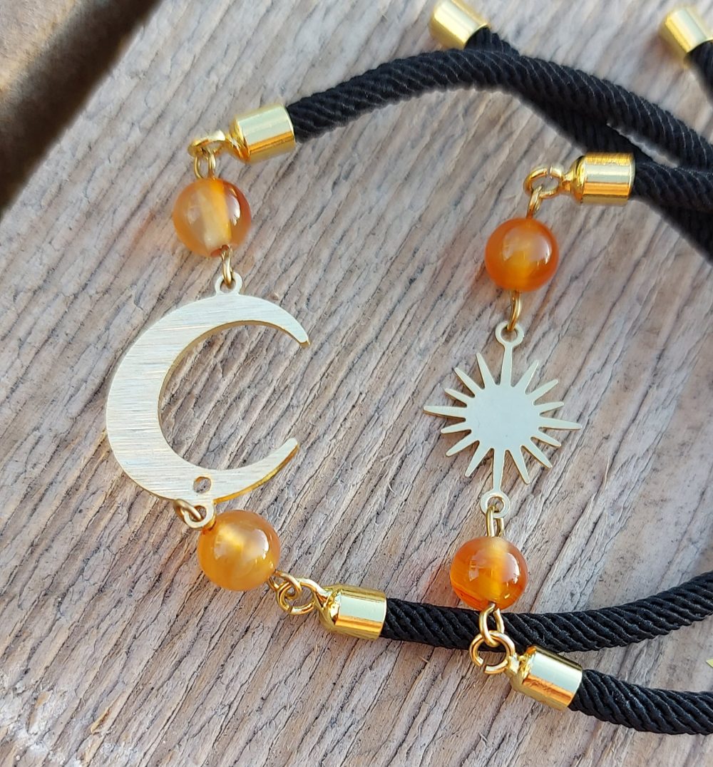 bracelet bijou fait main lune et etoile cornaline bracelet bijou fait main lune et etoile cornaline