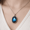 collier labradorite reflet bleu